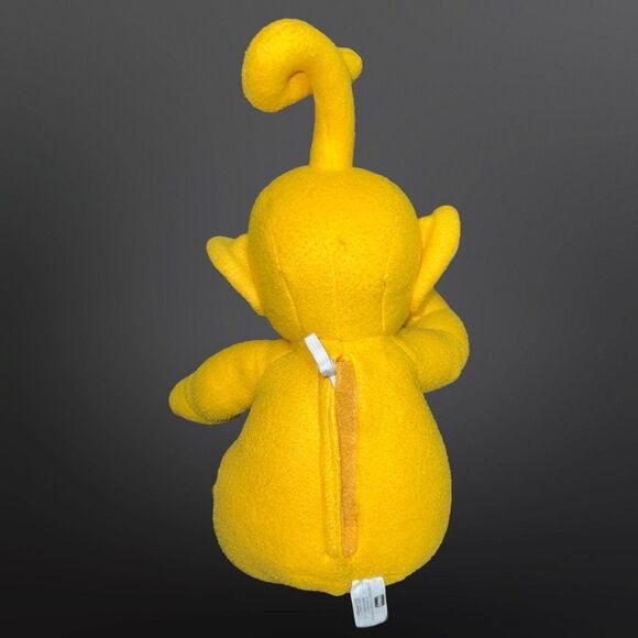 1998 Vintage Lala Playskool Teletubby Plush Yellow Doll 14” - Picture 5 of 5